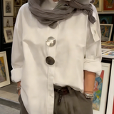 Sophie | Elegant blus med stora knappar