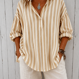 Martine | Sofistikerad blus med volanger