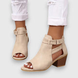 Nadine – sandal med kraftig klack