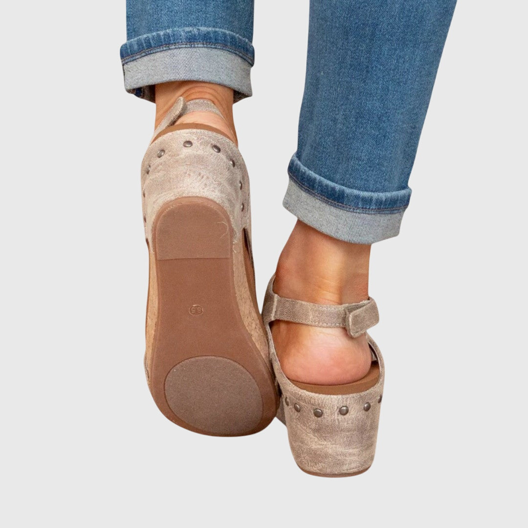 Produktbild – Adela – Ortopediska Sandaler