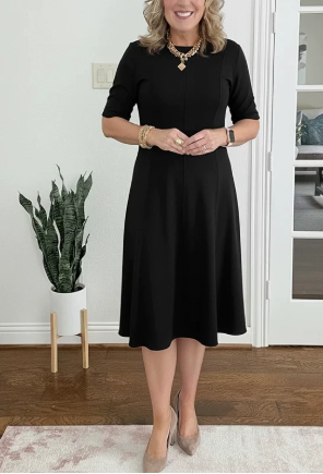 Produktbild – Evelyn Quinn – Retro A-Linje Sommarklänning