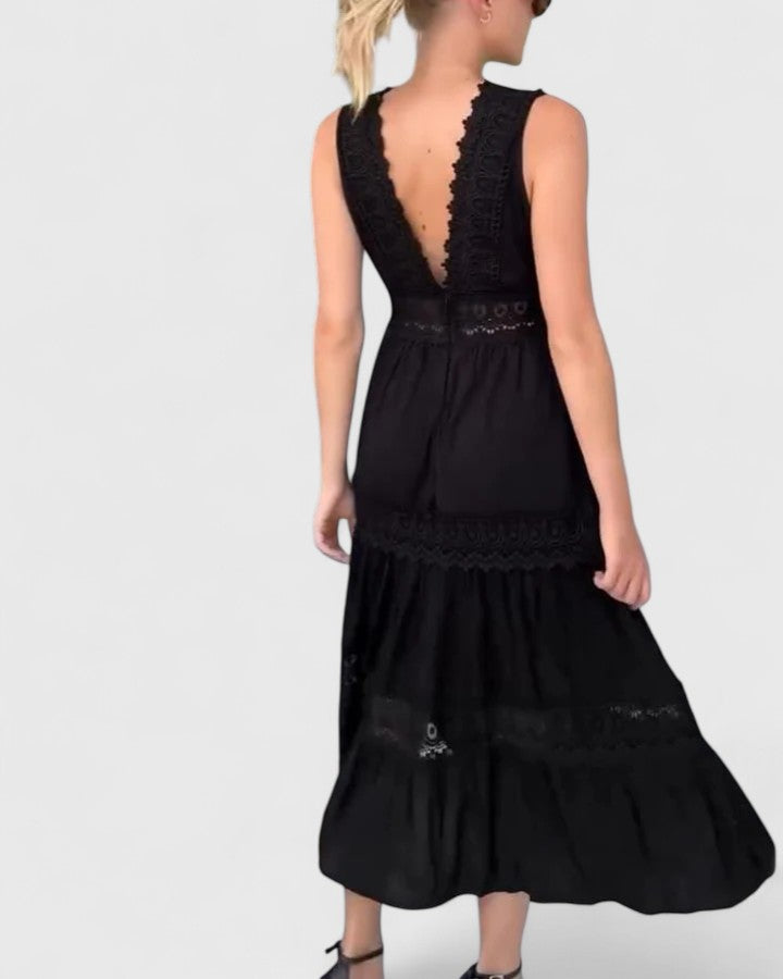 Produktbild – Alena – Elegant Midiklänning