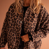 Charlene | Trendig leopardmönstrad jacka