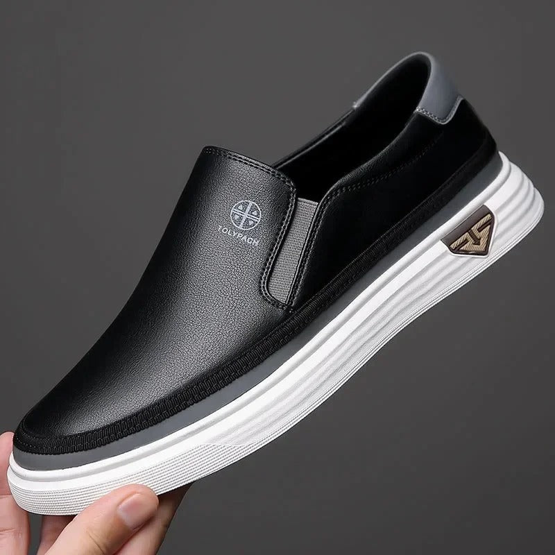 Urbana loafers i läder