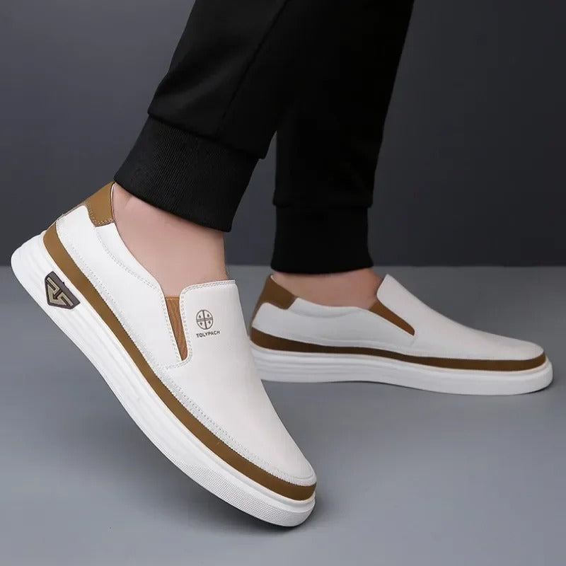 Moderna slip-on-skor för herr