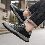 Sneakers i äkta läder