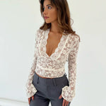Adèle | Spetstopp med elegant cut-out