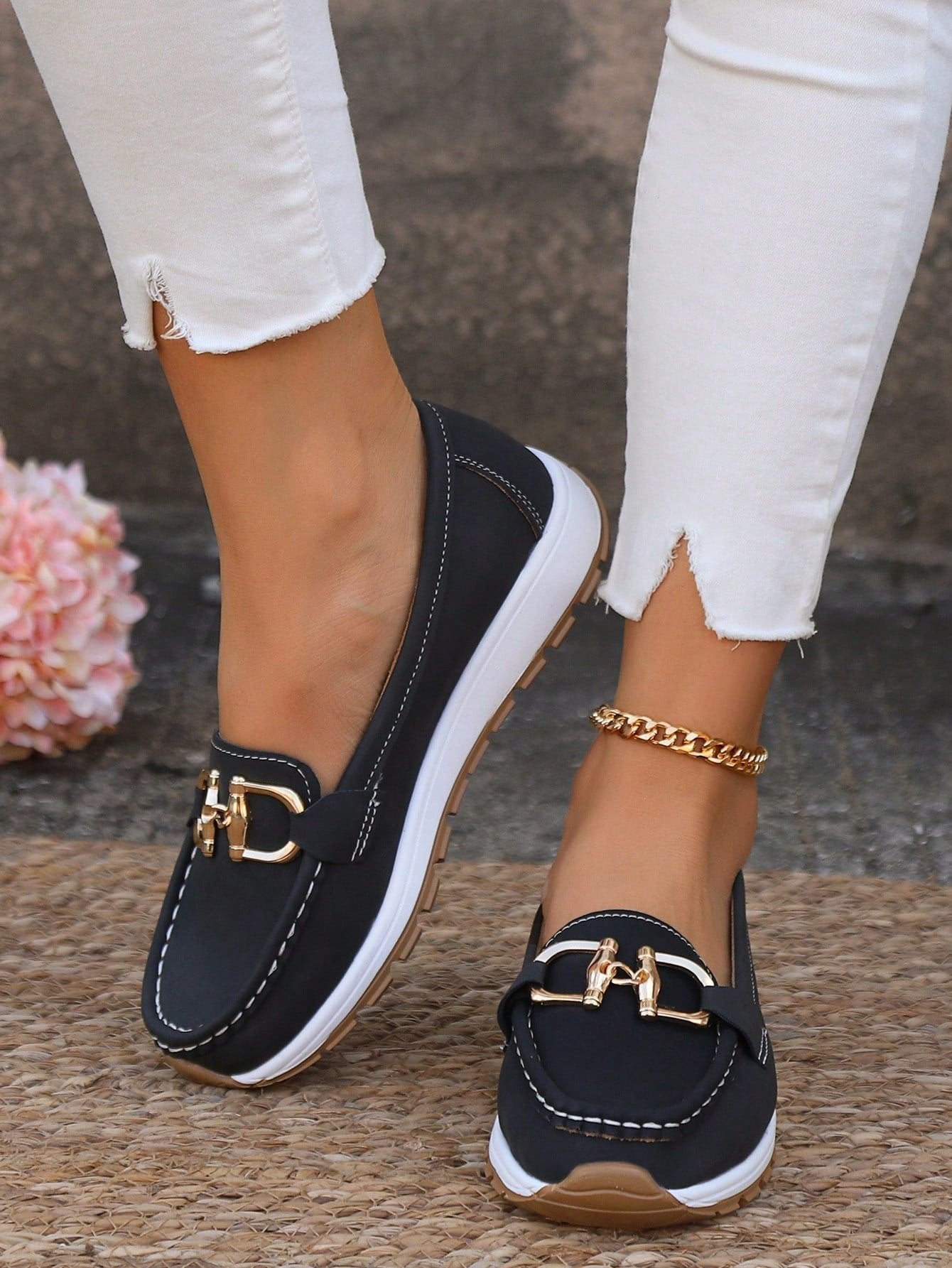 Produktbild – Emma – Damens Platta Loafers Slip-On Spänne Komfort Gångskor