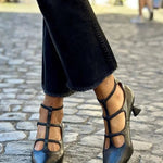 Produktbild – Olivia – Damers Spetsiga Pumps med Remmar och Låg Blockklack