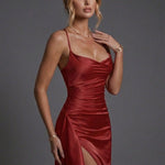 Produktbild – Isabella – Kvinnors Spaghetti Strap Rynkad Bodycon Maxi Klänning